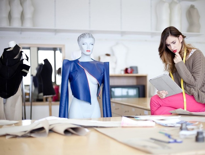DIPLOMA OF FASHION DESIGN